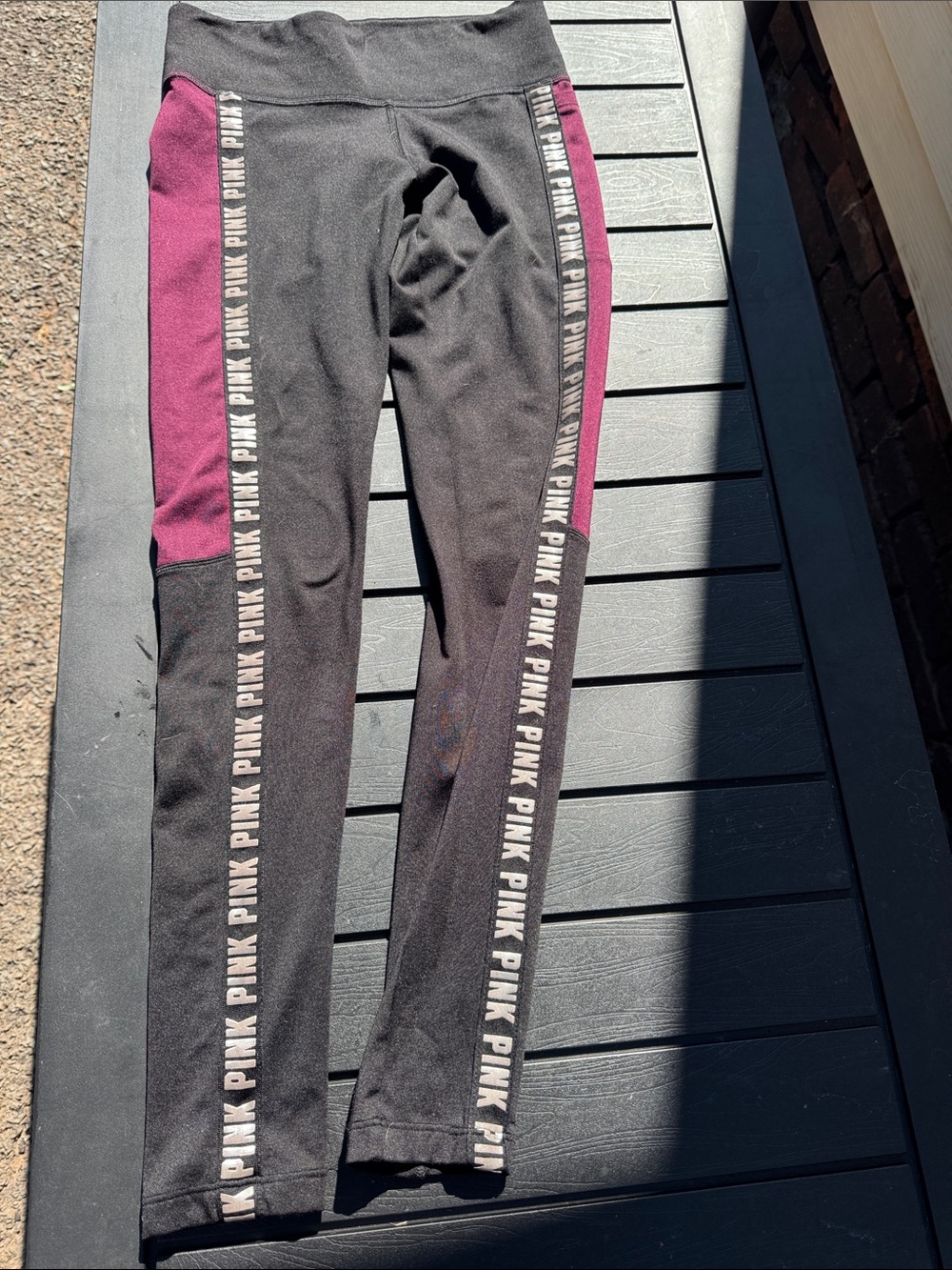 PINK Victoria's Secret Black and burgundy  Leggings xs